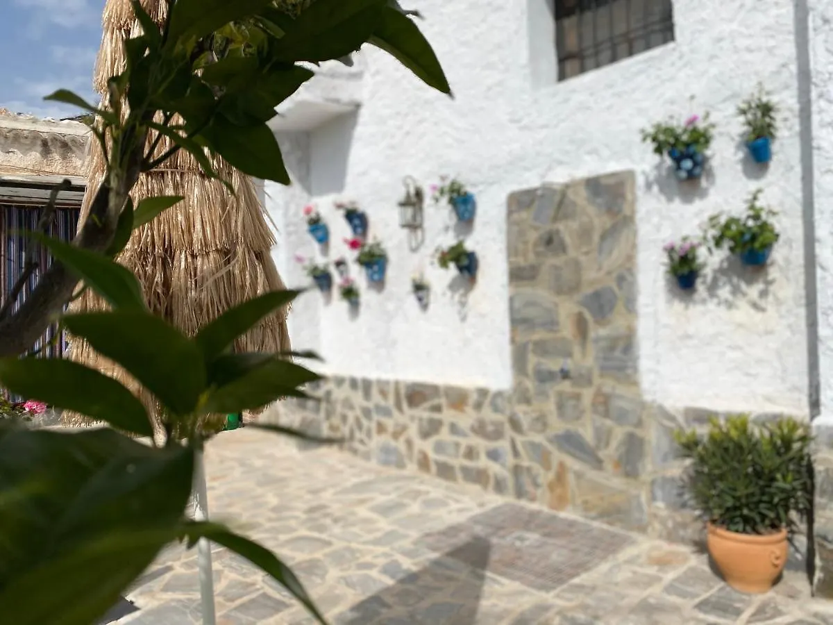Finca Las Fuentezuelas Carataunas Nyaraló