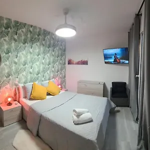 https://apartamento-playa-35007.in-canary-islands.com